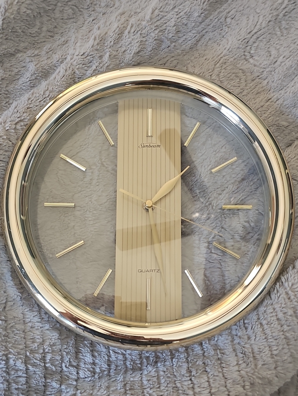 Vintage Sunbeam Gold Clear  Minimalist Wall Clock 80s Wall Home Decor Kitchen